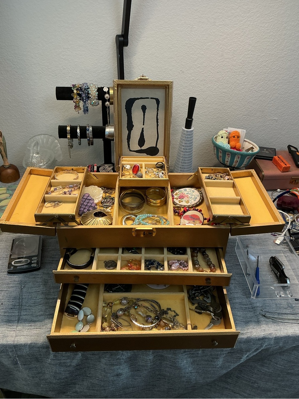 Gold-tone Multi-Tier Jewelry Organizer Box with Removable Trays